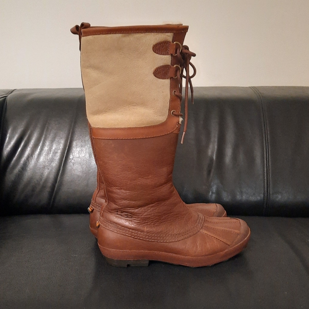 UGG Australia Becloud sheepskin women boots